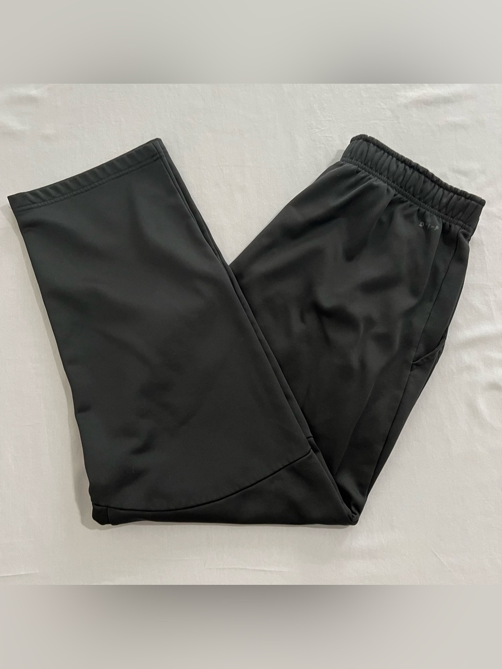 Nike Men's Black Athletic Joggers Pants - Size XL